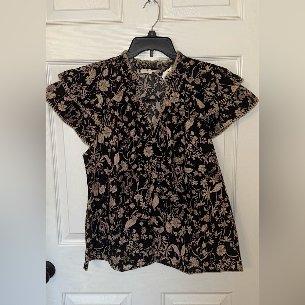 Entro Black and Tan Floral Blouse